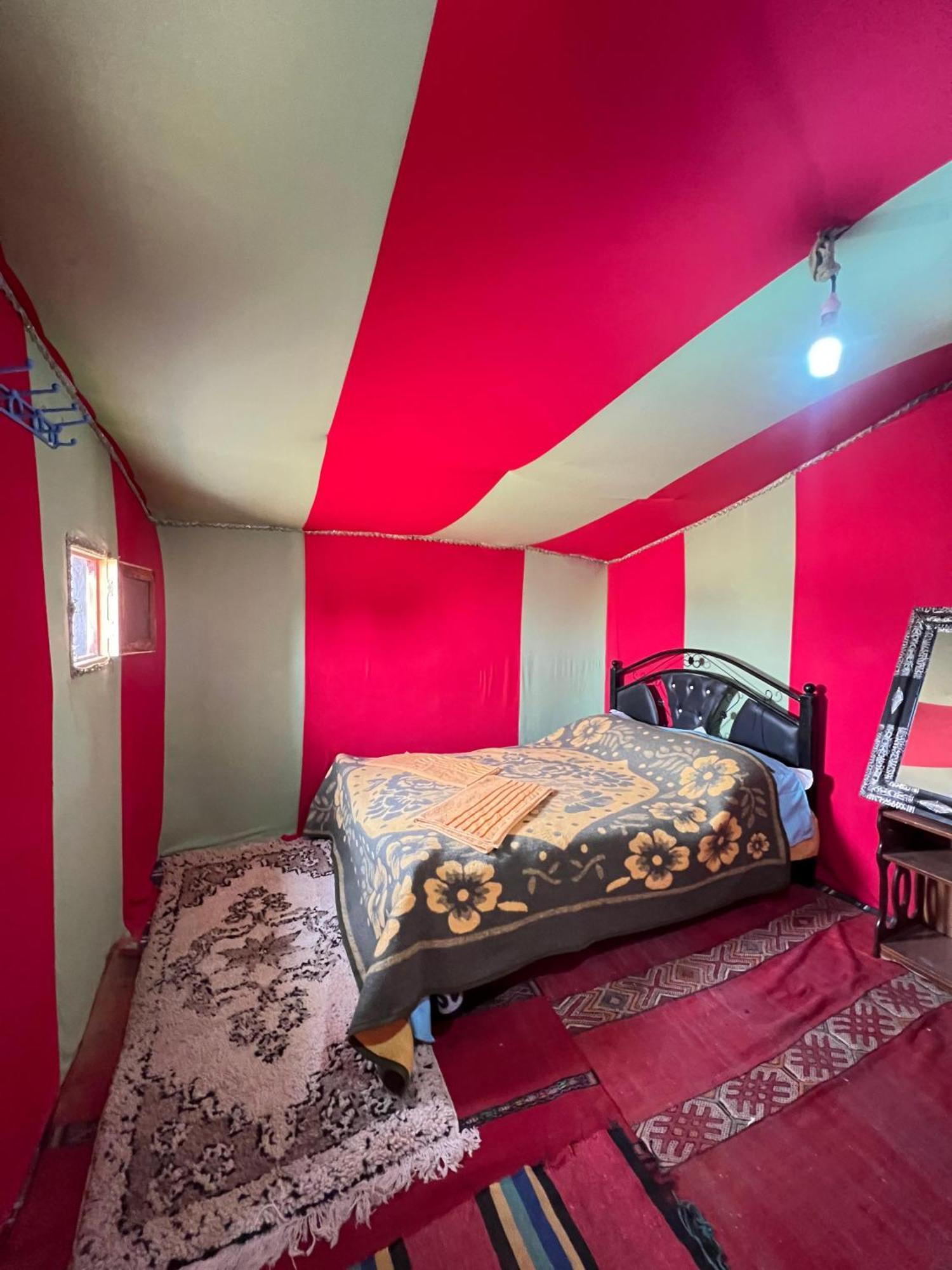 מלון מחמיד Camp Mbark Authentic מראה חיצוני תמונה